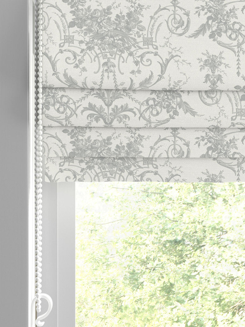 Laura Ashley Tuileries Roman blind in 100% cotton - British product