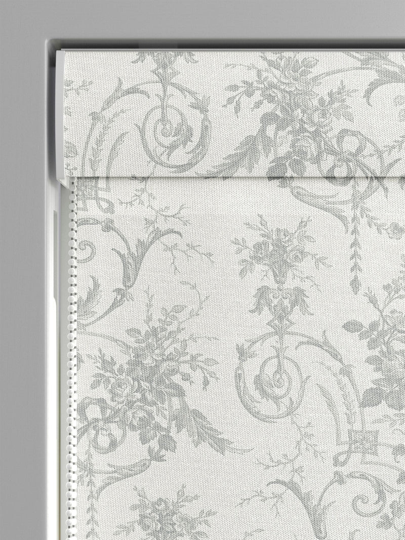 Laura Ashley Tuileries Roman blind in 100% cotton - British product