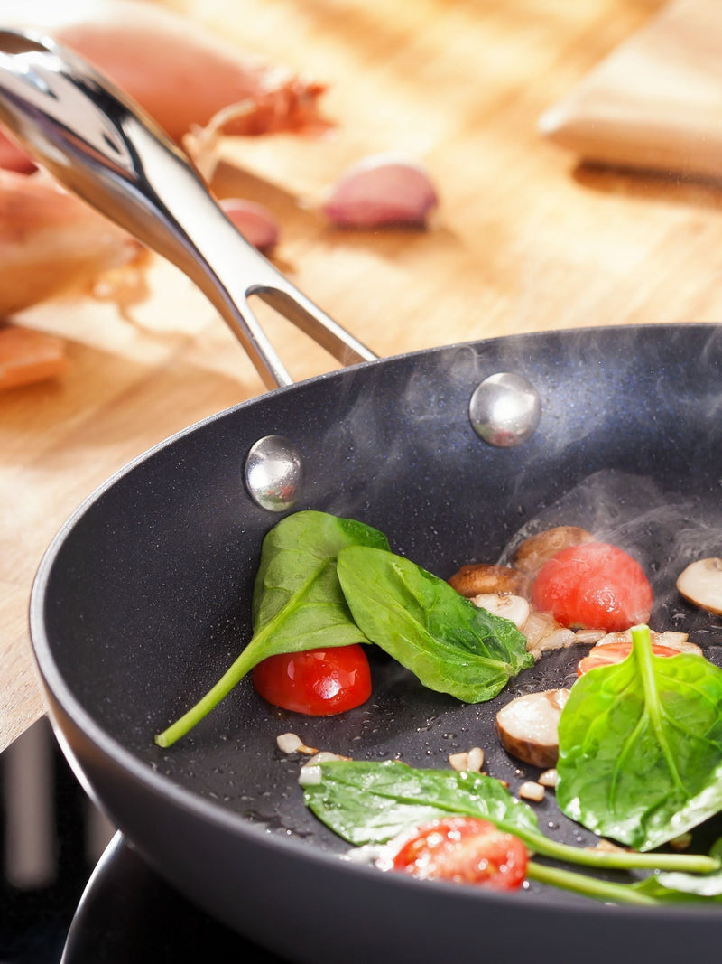 Stellar silver hard anodised non-stick 5 piece saucepan set - British product