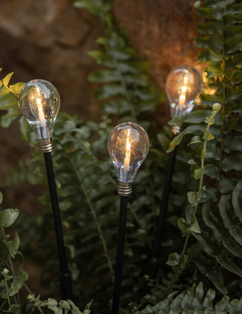 Outdoor solar pathfinder lights 150cm cable (British brand)