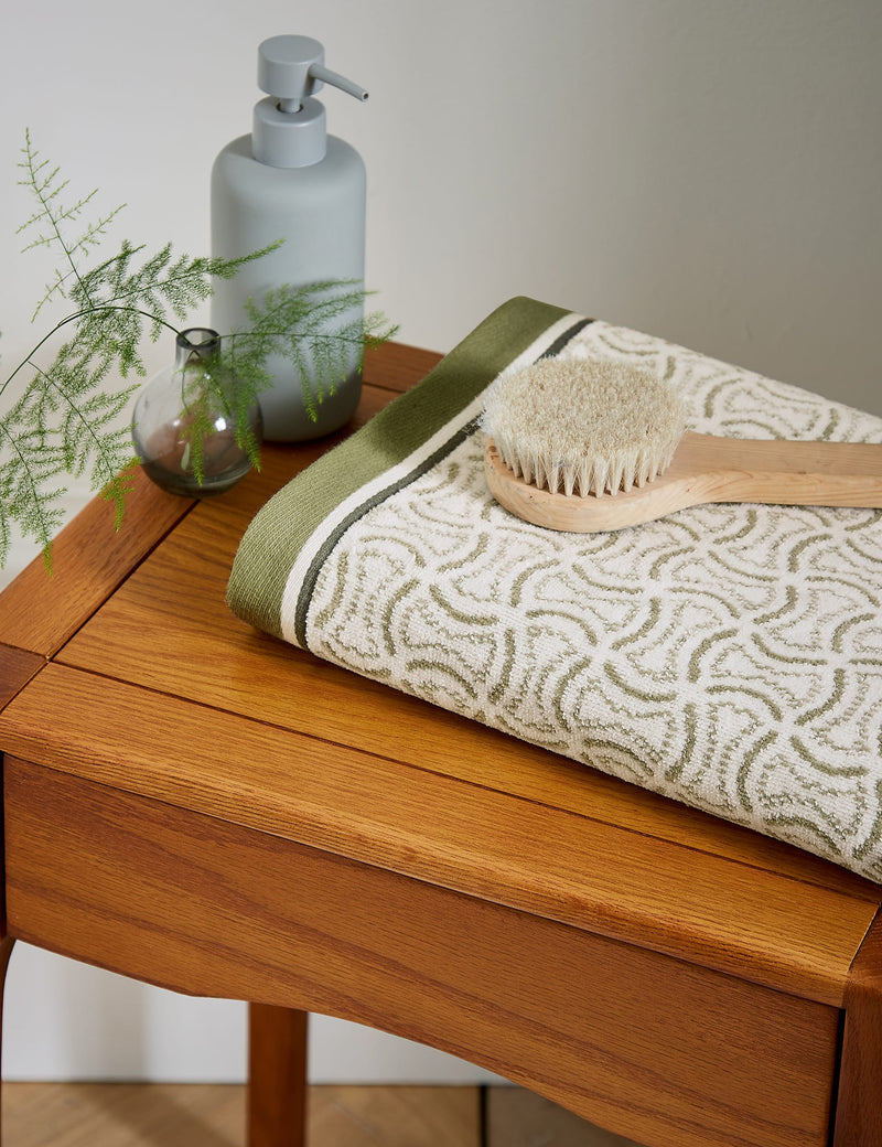 Bedeck of Belfast Pure Cotton Yoko Towel, imported from the UK