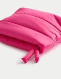 Medium puffy polyester cosmetic bag, imported from the UK