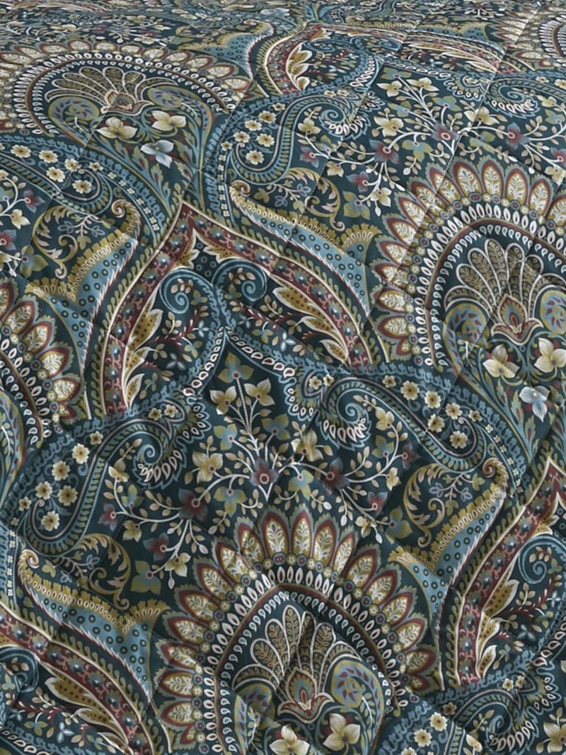 Dreams & Drapes Blue Palais quilted bedspread (British brand)