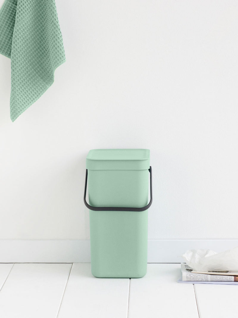 Brabantia Green Sort & Go 12L recycling bin - British product