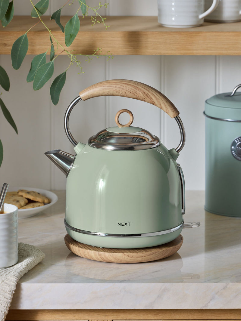Sage Green Malvern Kettle