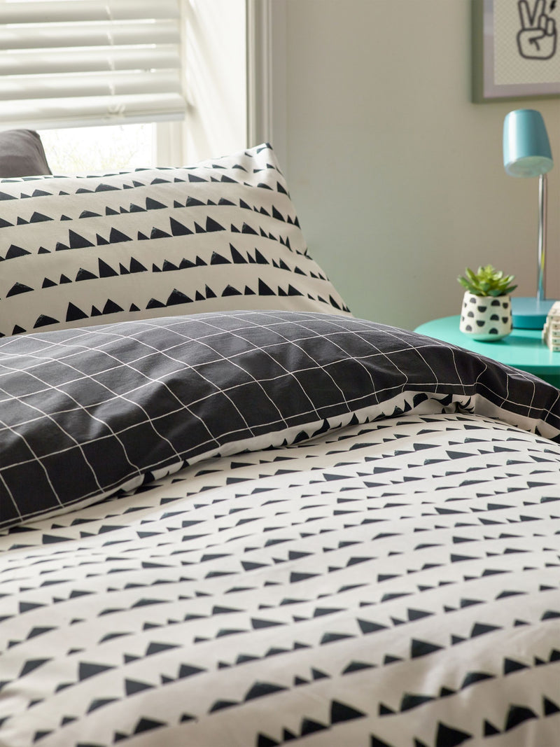 Monochrome printed cotton duvet cover pillowcase set 200x200cm, imported from the UK