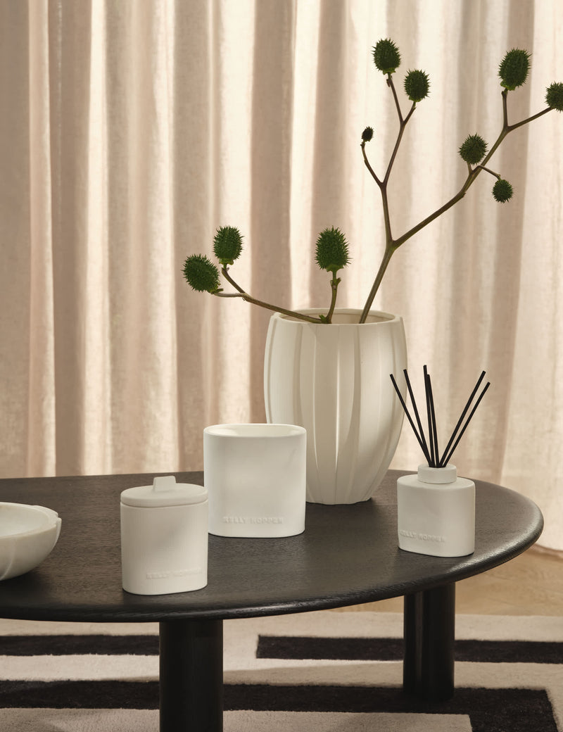 No. 1 Fragrance Oval Ceramic Candle 800g
