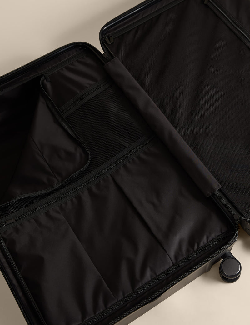 Oslo large hard shell suitcase with 4 wheels (British brand)