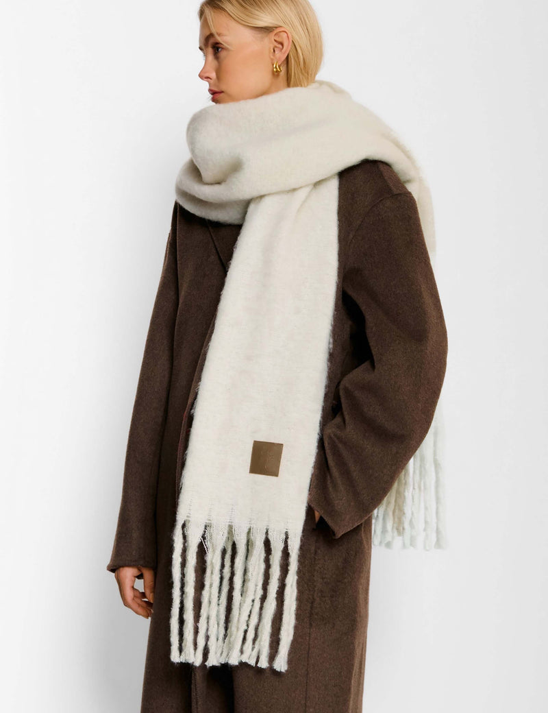 Katie Loxton oversized tassel scarf - British product