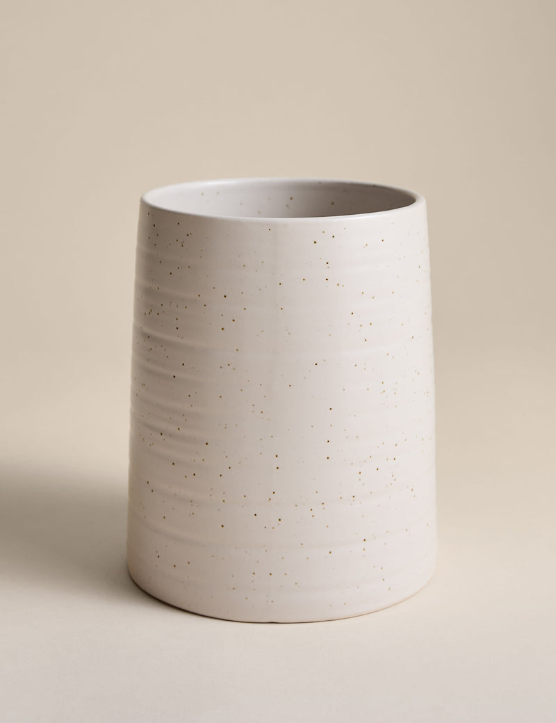 Ceramic utensil pot with speckled glaze for kitchen utensils (British brand)
