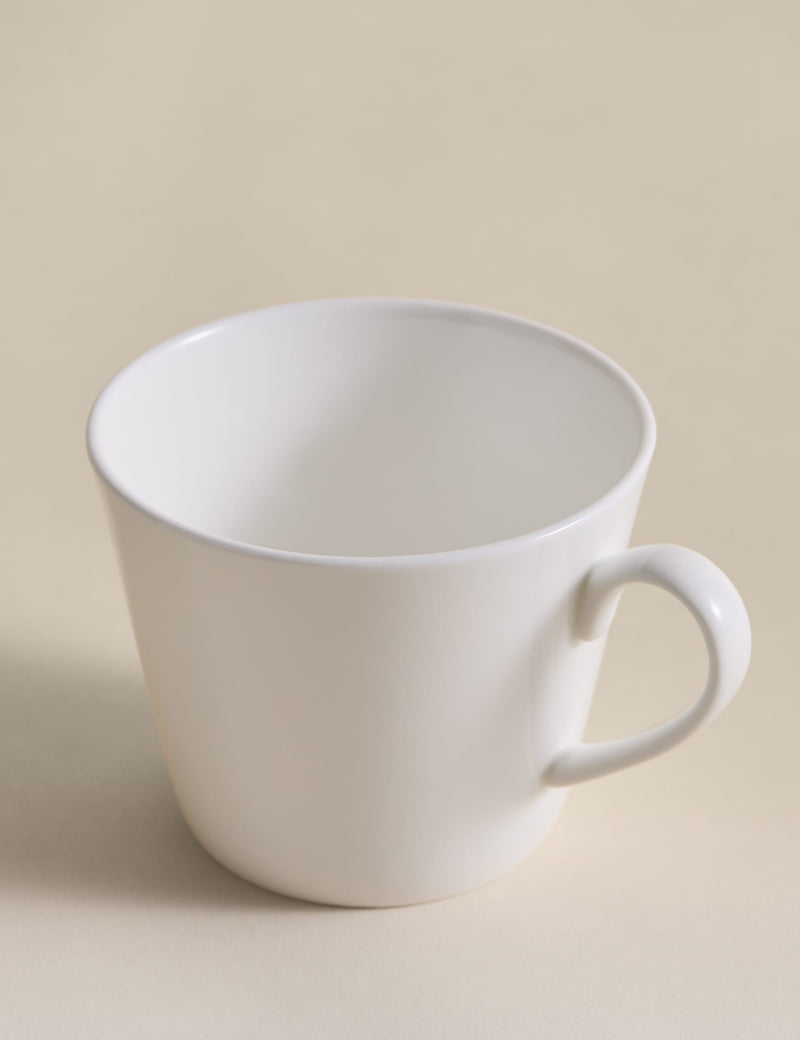 Monroe china tea cup, straight-sided design, dishwasher safe - British product