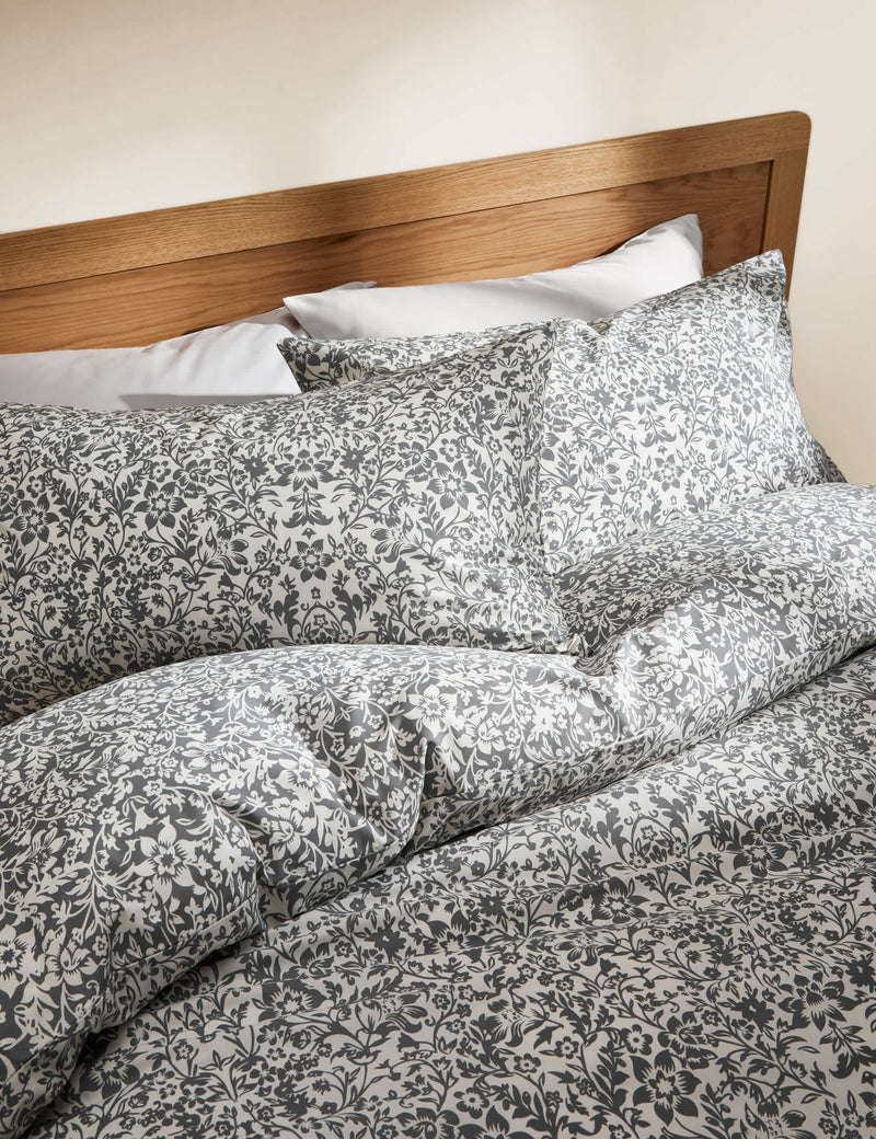 Mirrored floral bedding set, imported from the UK