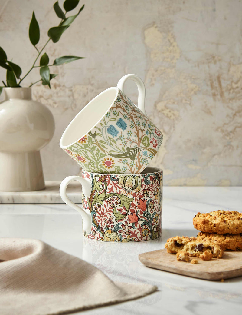 Morris & Co patterned teapot and mug set imported from the UK