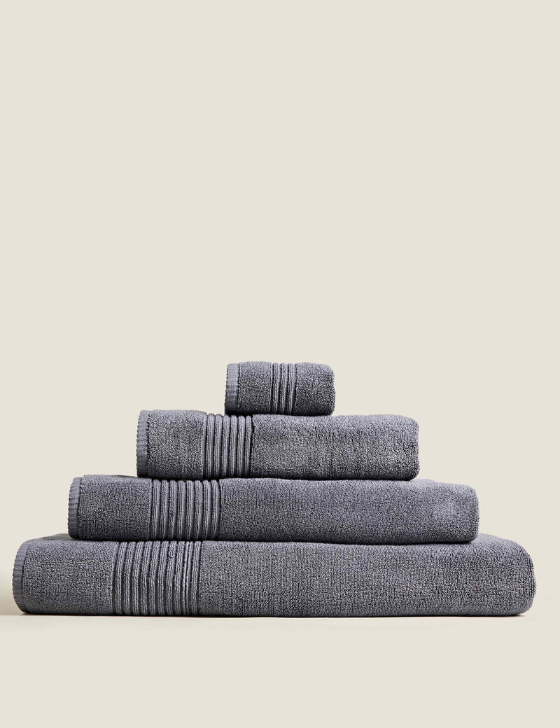 Plush Egyptian cotton bath towel, imported from the UK