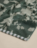 Floral towel in pure cotton 550 GSM British brand