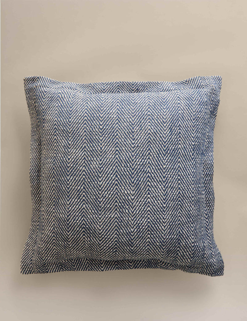 Herringbone cushion with Oxford border 50cm square, UK version
