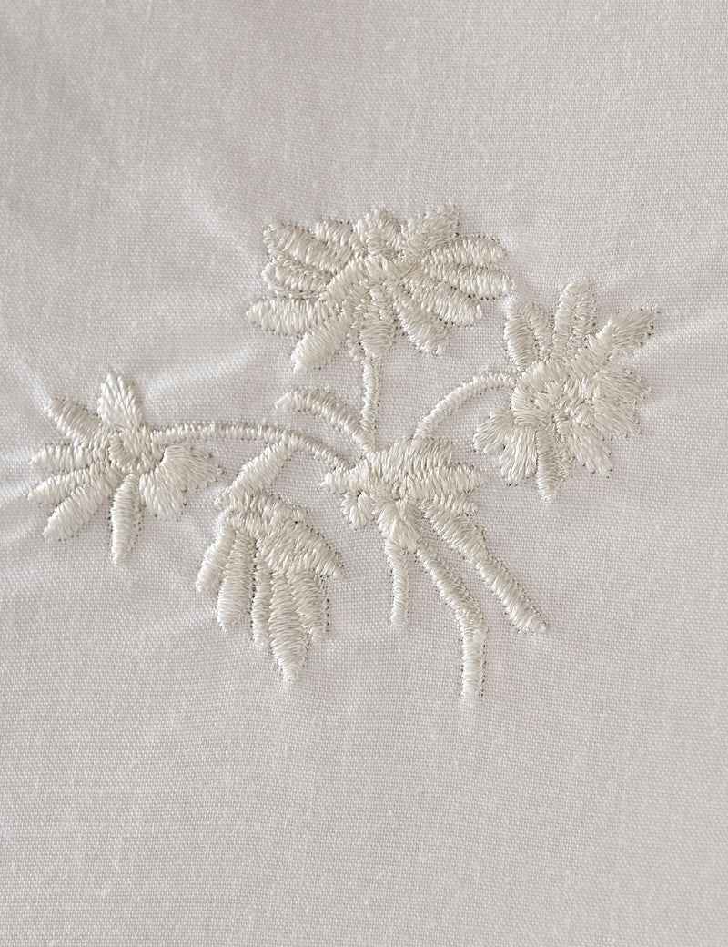 Laura Ashley Keeleigh Posy bedding set (British brand)