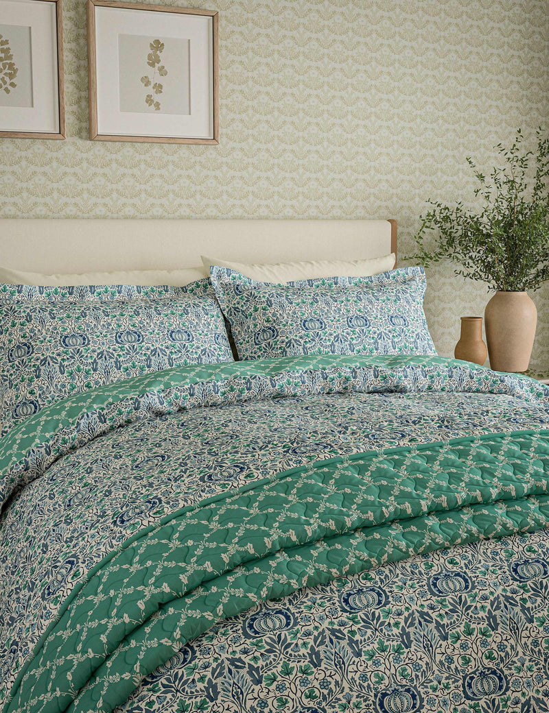 Morris & Co Little Chintz bedding set, imported from the UK