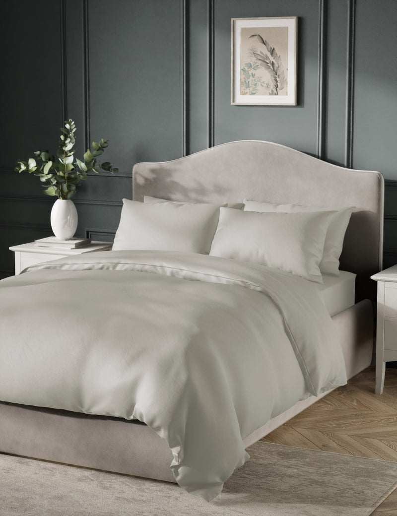Pure cotton sateen 400 thread count bedding set, imported from the UK