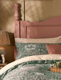 William Morris bedding set Honeysuckle and Tulip, UK version