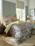 William Morris Spring Thicket bedding set, UK version