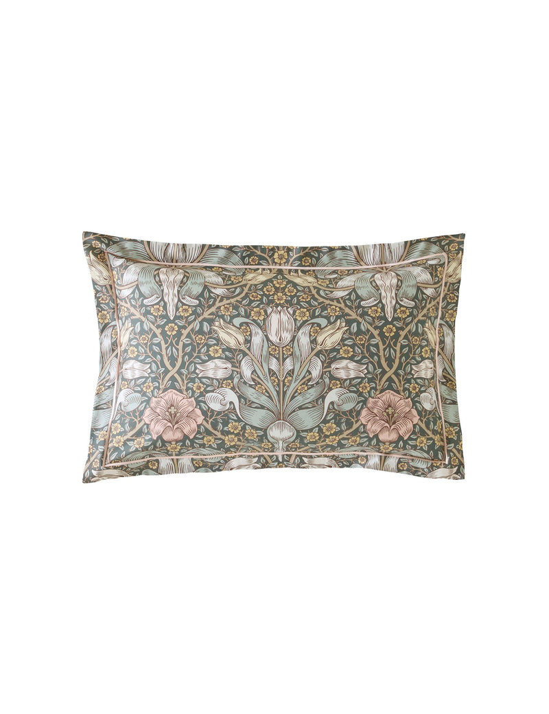 William Morris Spring Thicket bedding set, UK version