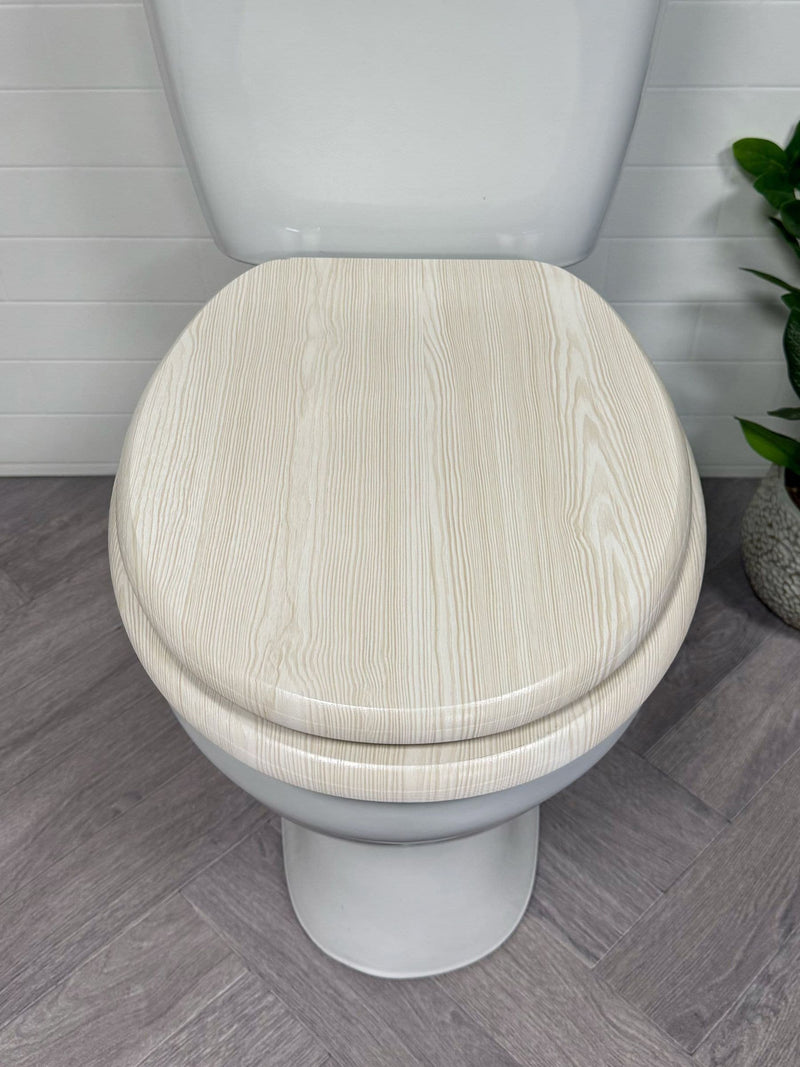 Showerdrape white oak Norfolk toilet seat (British brand)