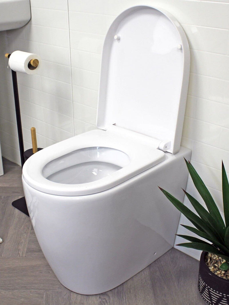 Showerdrape white D-shape soft close toilet seat with quick release (British brand)