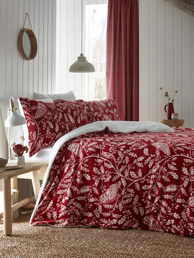 Dreams & Drapes Red Christmas Woodland Owls Plush Fleece Duvet Cover Set