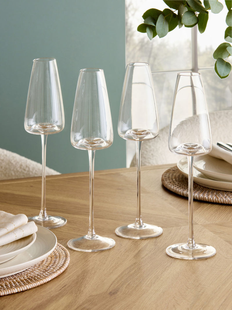 Clear tapered champagne flutes set of 4 (British brand)