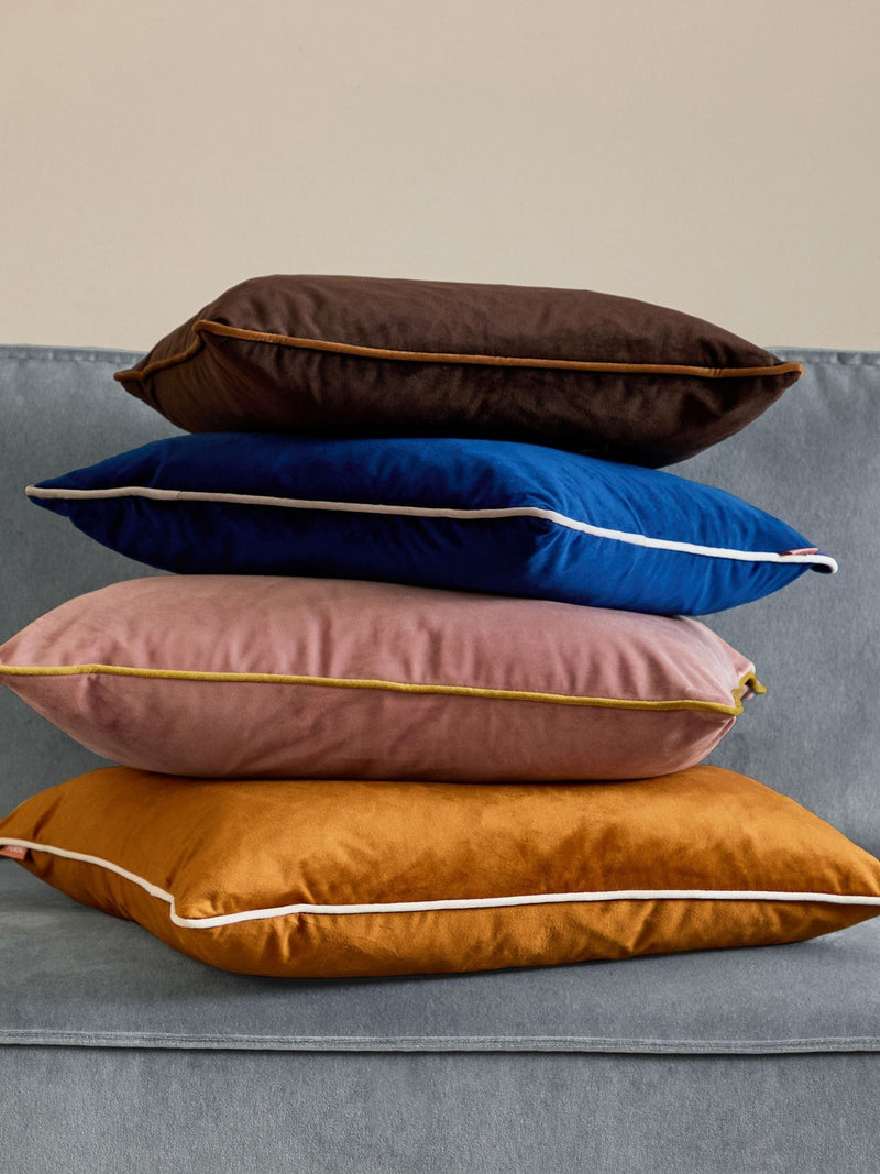 Furn navy velvet cushion cover 45x45cm, UK version