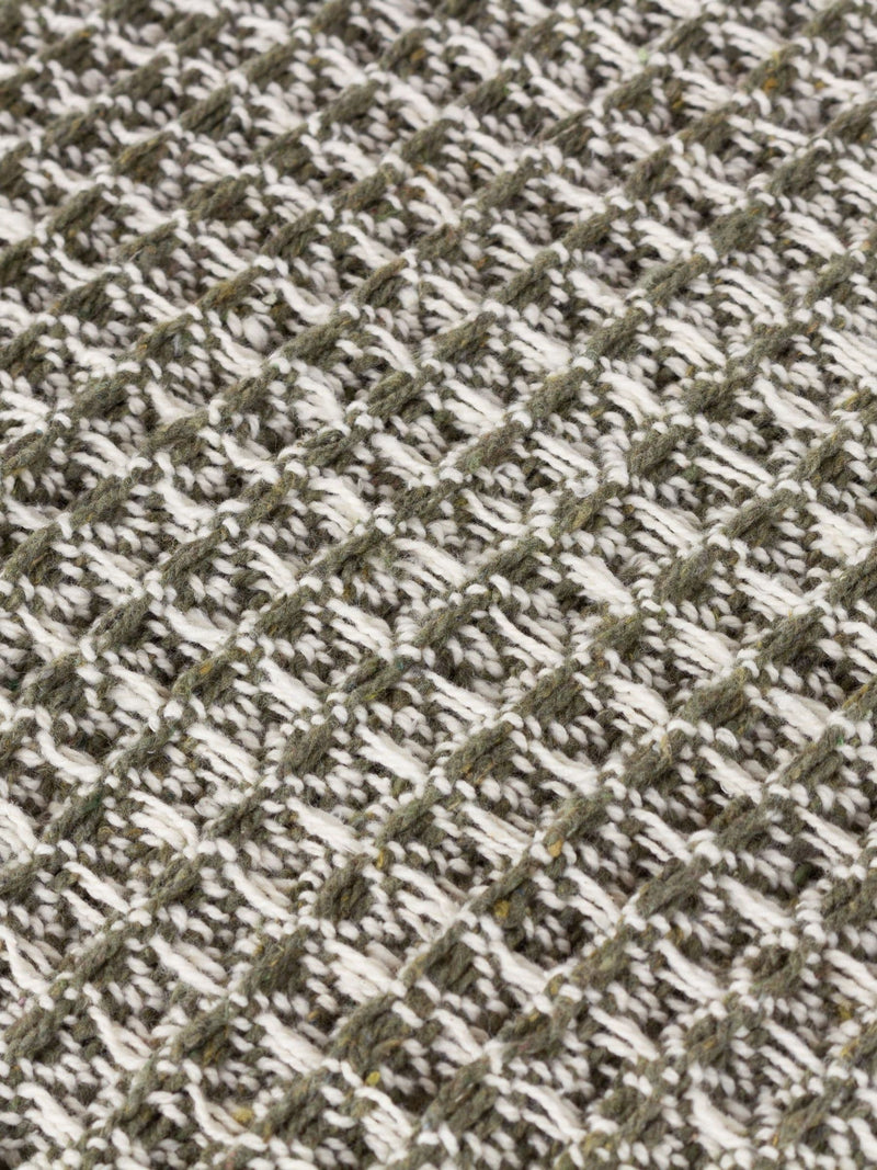 Yard Lichen Green Lorne waffle throw 200x150cm - British product