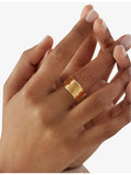 Monica Vinader Siren Muse Bold ring in 18ct yellow gold vermeil, UK version