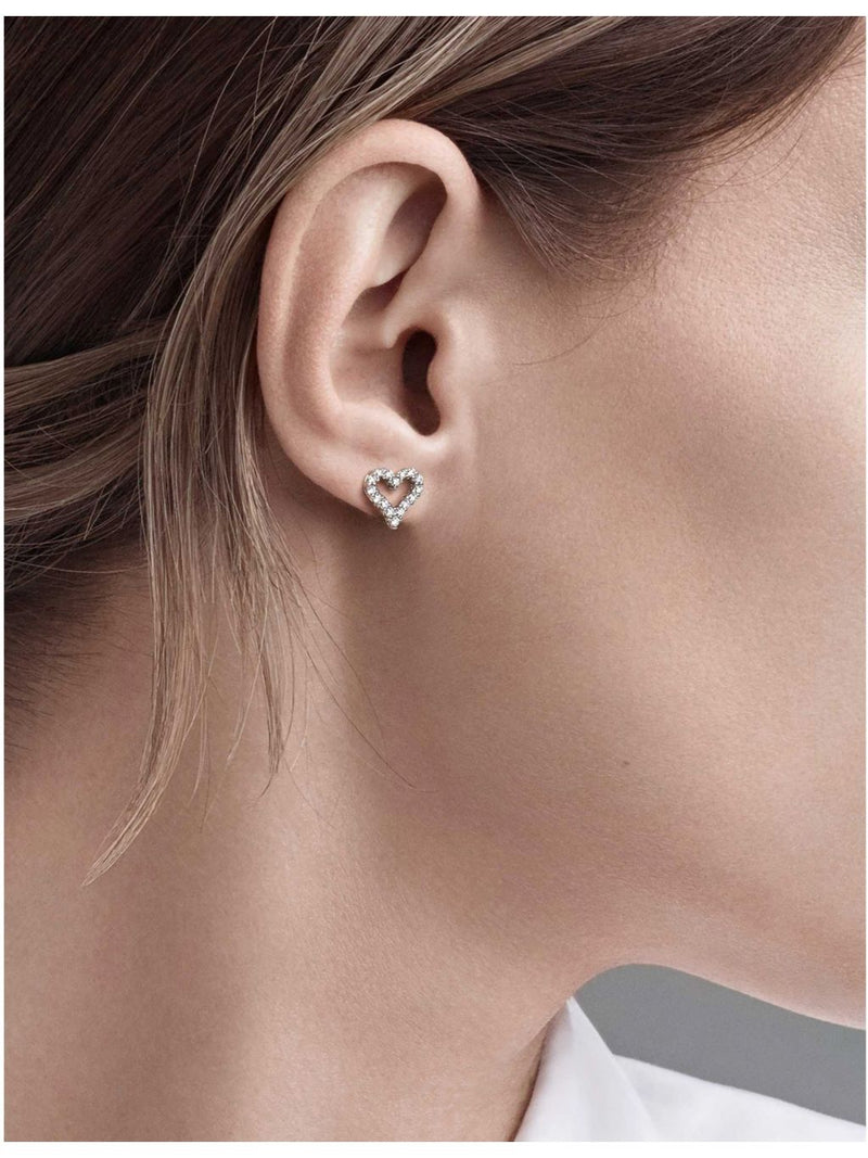 Tiffany & Co. extra-mini heart platinum diamond earrings 0.13ct - British product