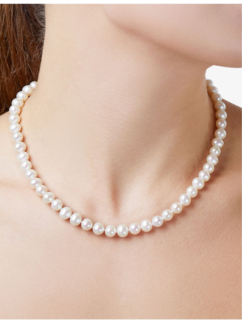 Yoko London white gold pearl necklace 45.7cm, imported from the UK