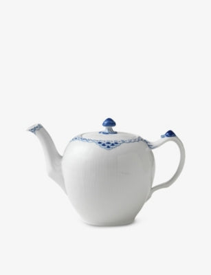 Royal Copenhagen Princess lace-painted porcelain teapot 1l, UK version