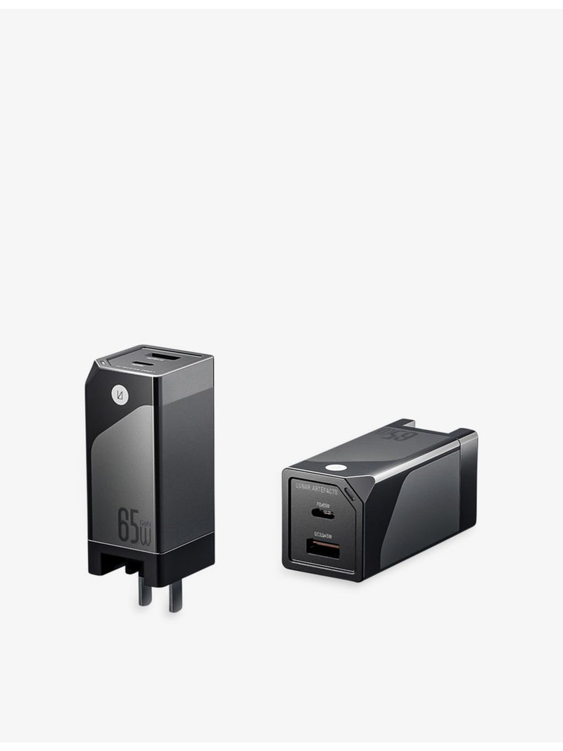 Lunar Artefacts travel adapter 65W - British product