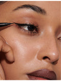 Lisa Eldridge Beauty Kitten Flick liquid eyeliner 0.46ml, UK version