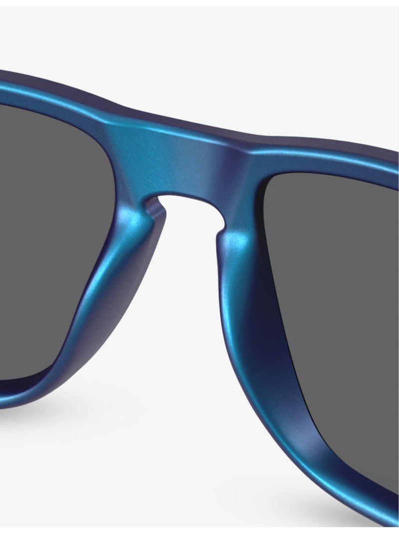 Oakley Holbrook XL square-frame sunglasses with Prizm polarised lenses - British product
