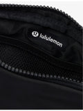 lululemon Everywhere woven belt bag with adjustable strap - British product