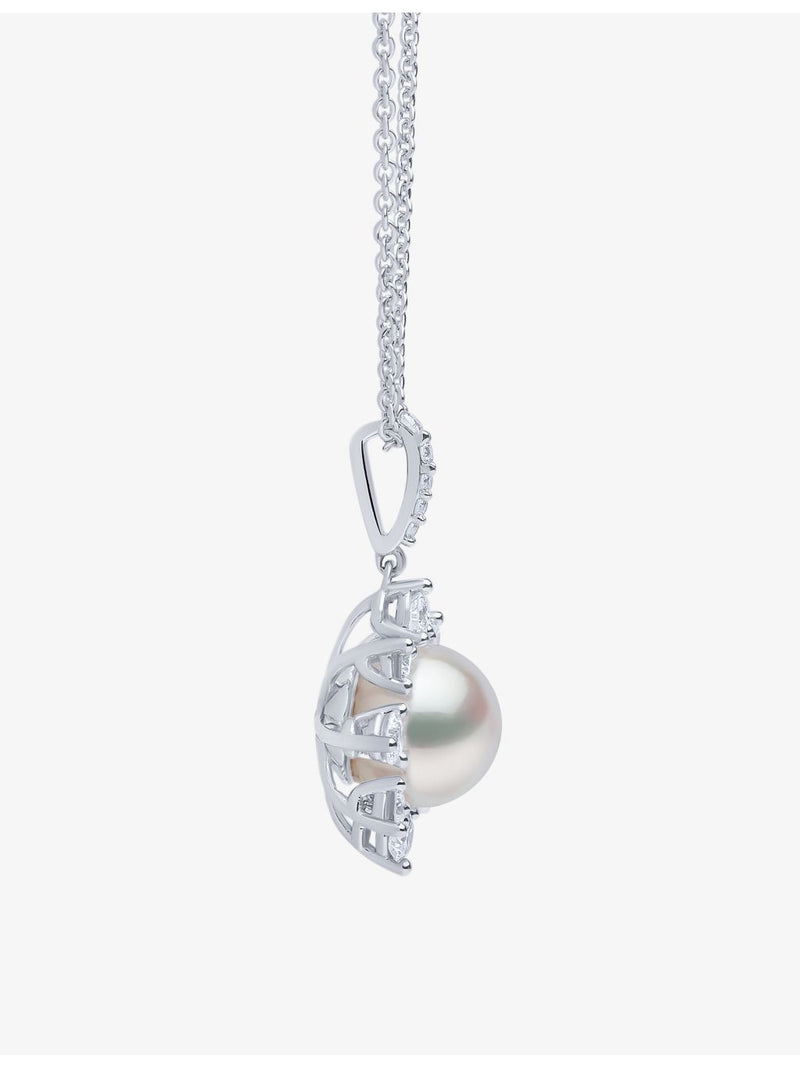 Yoko London 18ct white gold freshwater pearl diamond pendant - British product