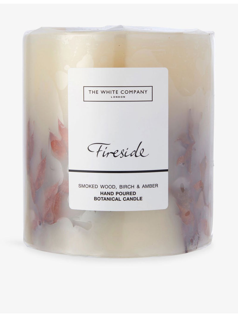 The White Company Fireside botanical candle 725g, UK version