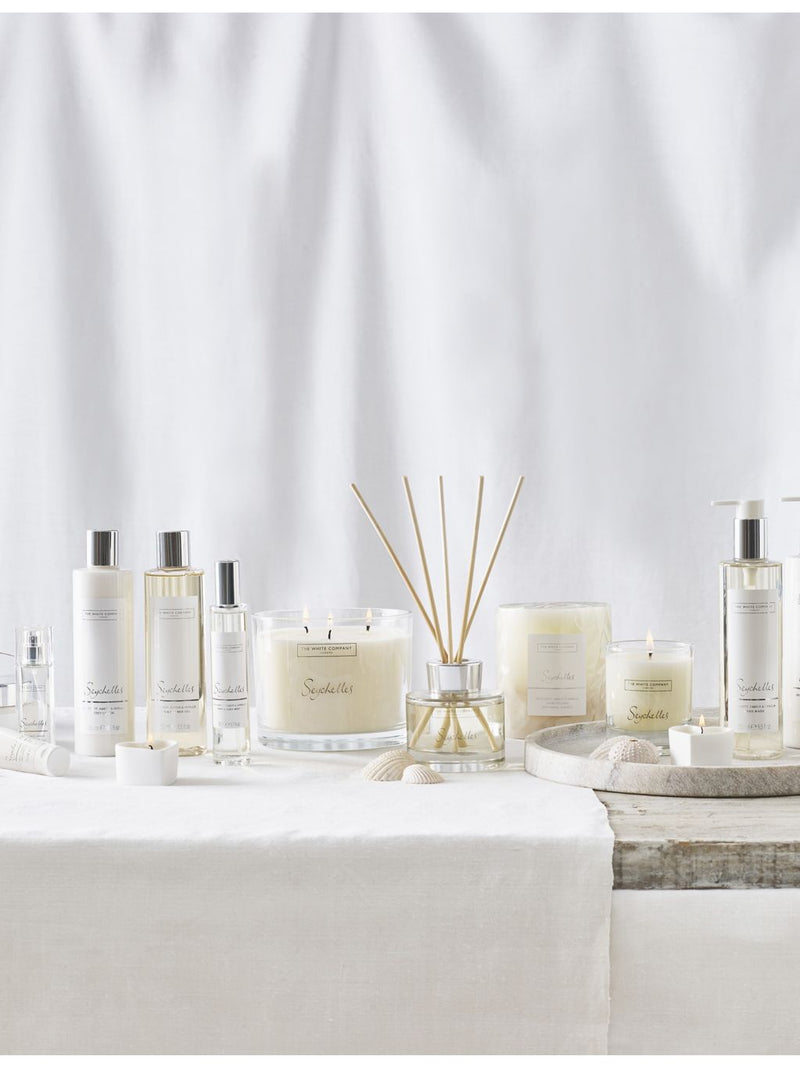 The White Company Seychelles bath foam 250ml, UK version