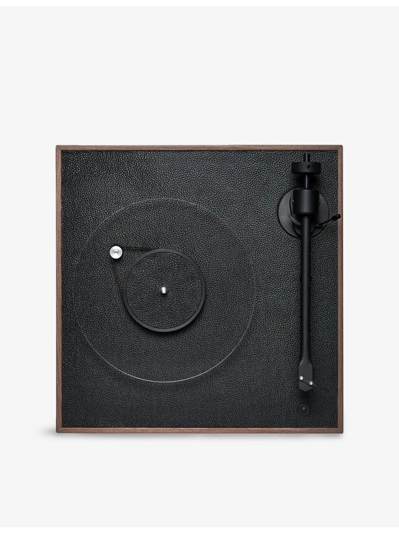 La Boite Concept SQUARE CC walnut turntable, UK version