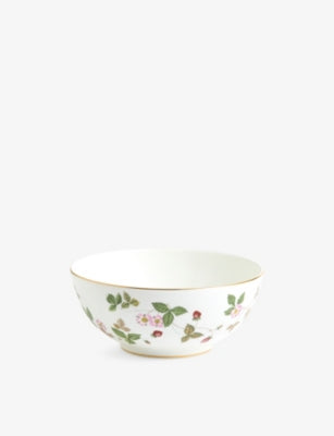Wedgwood bone china bowl Wild Strawberry 18cm, imported from the UK