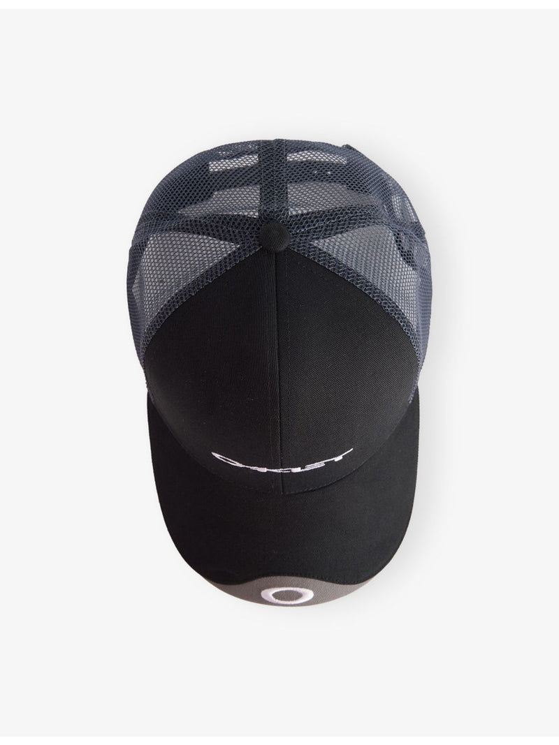 Oakley trucker hat classic cotton mesh back, UK version