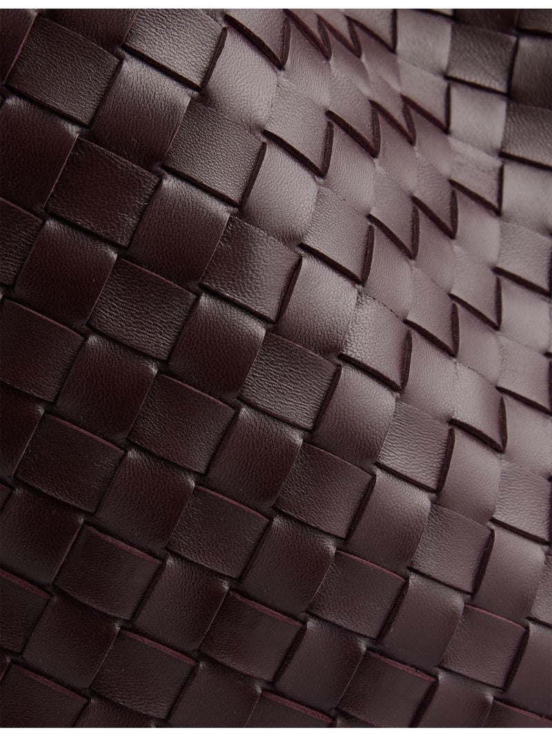 Bottega Veneta Intrecciato large shoulder bag in lamb leather - British product