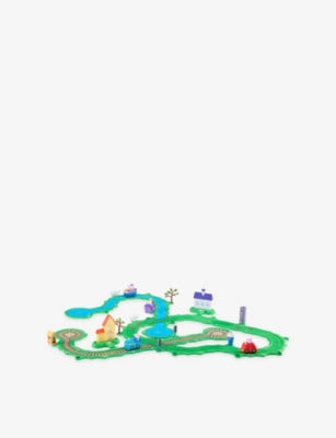 Whizz-Around Peppa Pig Great Big World playset 57.5cm, UK version
