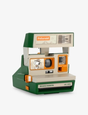 Polaroid 600 Peanuts Beagle Scouts instant film camera, UK version