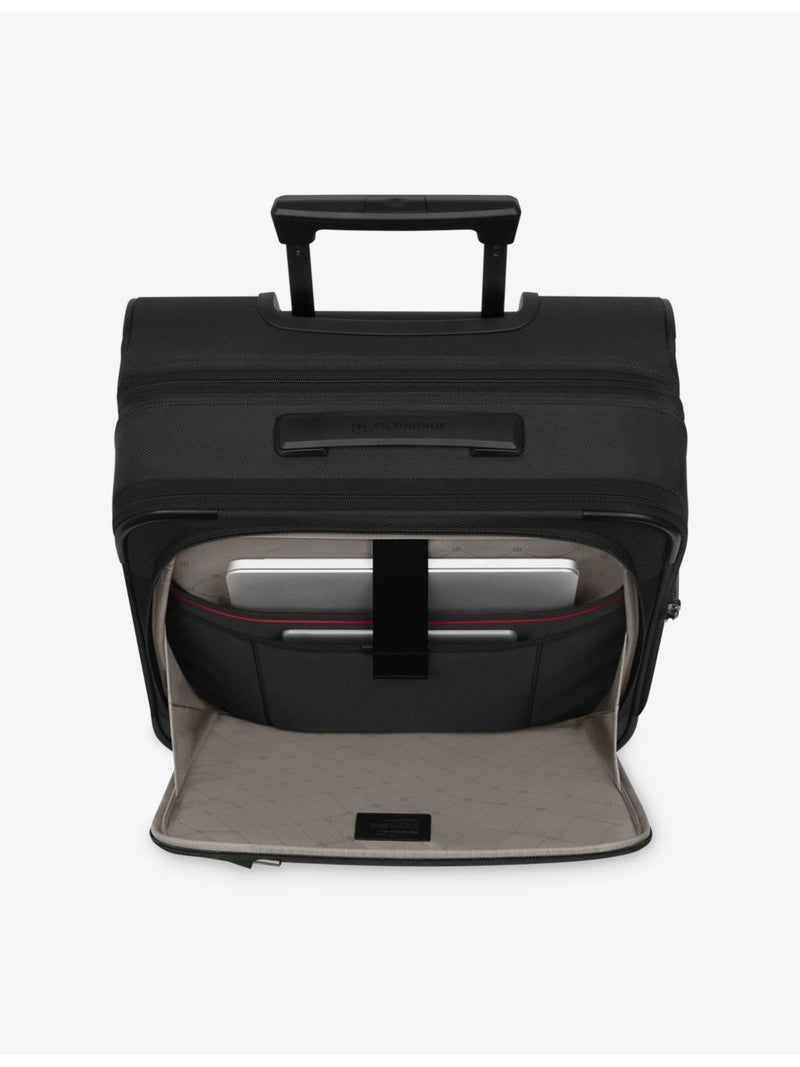 Victorinox Werks Traveler 7.0 carry-on suitcase 55cm (British brand)